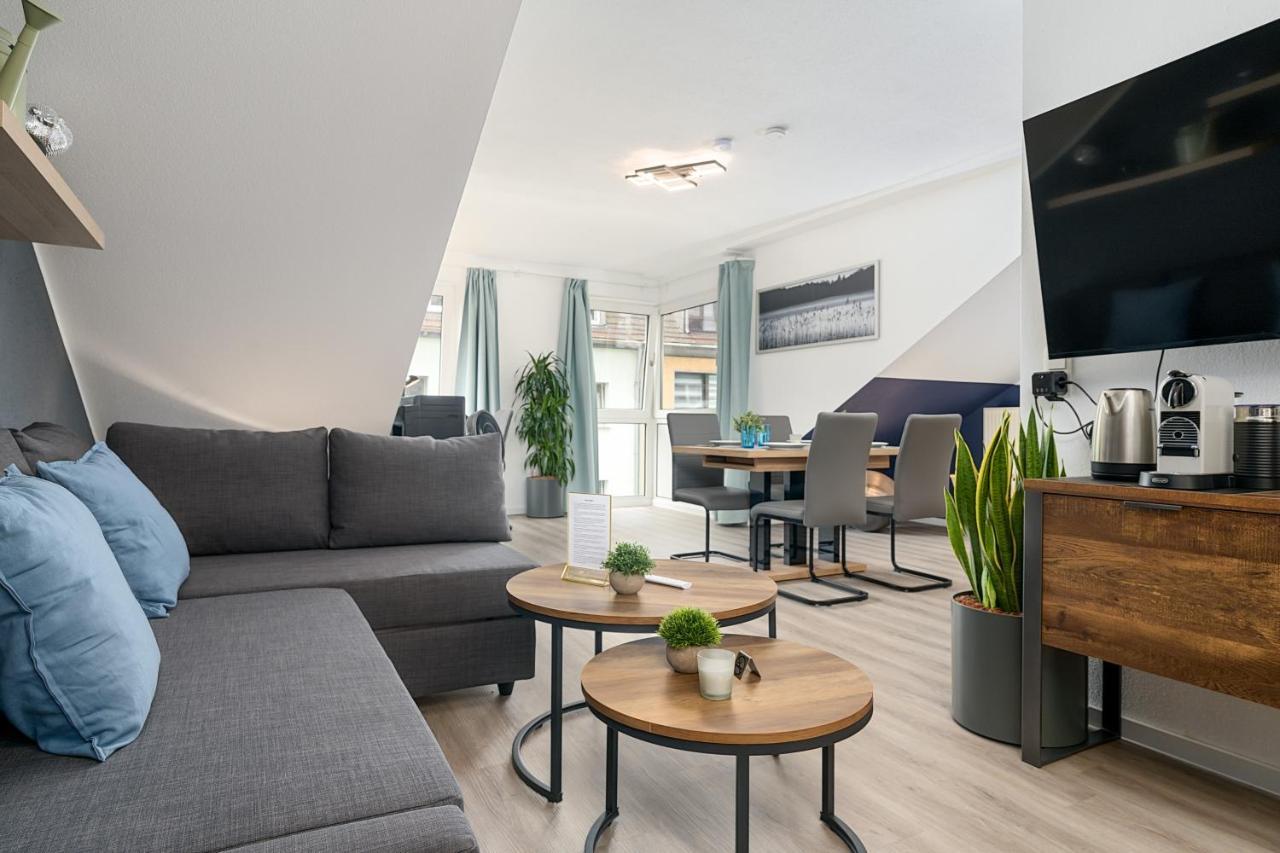 Federnest - Luxus-studio - Kingsize Boxspringbett - Home-office Mit Monitor Und Drucker - 11 Min Hbf * Duisburg